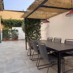  Apartment Realkasa Charming Luxury Apt.