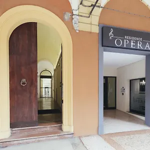 Opera Apartment
