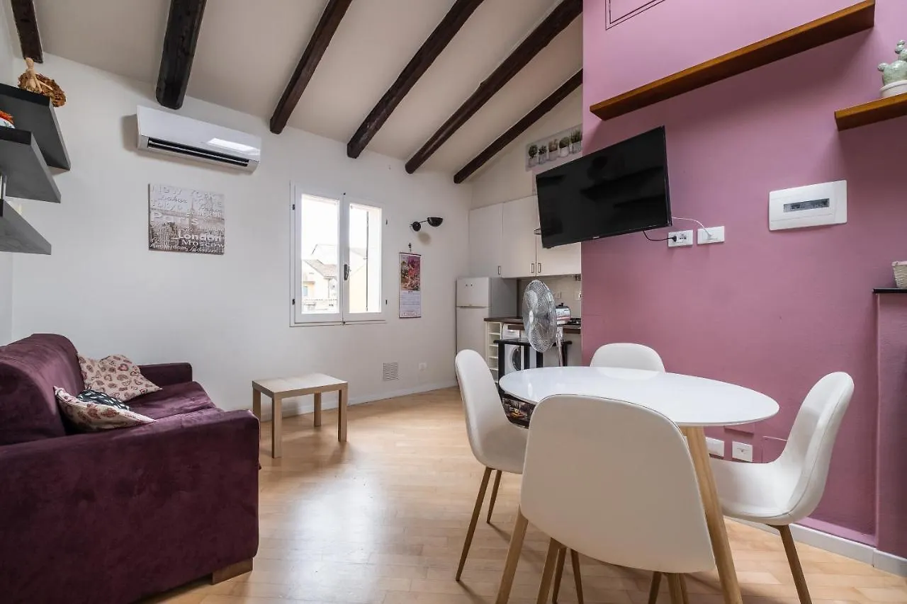 Apartment Appartamento Al Pratello Nel Cuore Pulsante Della Citta' Bologna